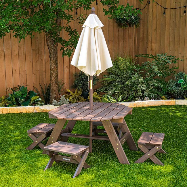 Набор детской садовой мебели KidKraft - 4 скамьи, стол, зонт, цвет коричневый PR-94