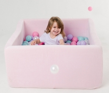 Квадратный сухой бассейн с шариками розовый 90*90*40 см RA-209
