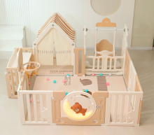 Манеж детский "Делюкс" с игровым домиком, баскетбольной стойкой, доской для рисования, качелями + место для хранения игрушек, размер 180 x 200 см, цвет бежевый UN-21