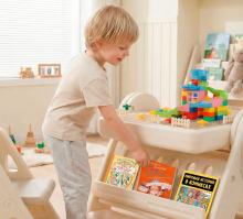 Развивающий детский стол со стульчиком 4 в 1 UNIX Kids "Лего", цвет бежевый UN-37