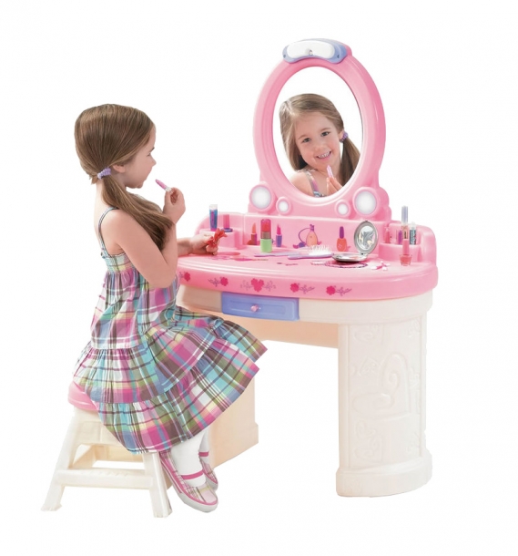 Туалетный столик "Маленькая Барби" STP77